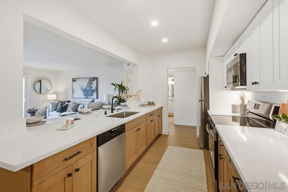 1020 Washington Ave - photo 5