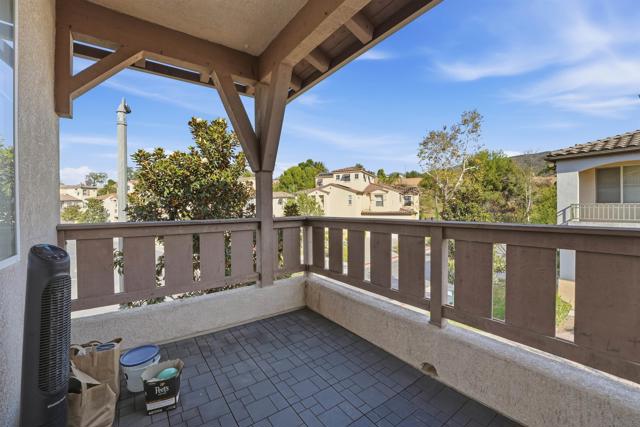 2284 Alicante, Chula Vista CA: https://media.crmls.org/mediaz/7a88bac7-4cf3-427c-b7dc-8d16ce9c86a8.jpg