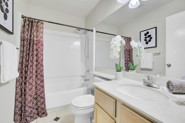 418 GALLERIA Drive, San Jose CA: https://media.crmls.org/mediaz/7a8a02d4-1328-43c9-b8dc-49eda136e37f.jpg