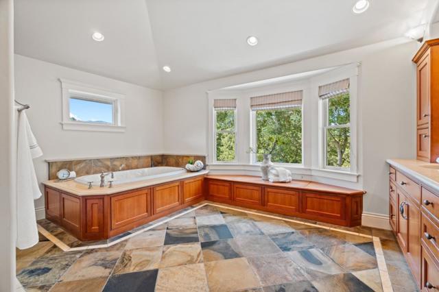 16420 S Kennedy Road, Los Gatos CA: https://media.crmls.org/mediaz/7a8a07fb-21c2-4ba7-89d2-2cb0de0914b4.jpg