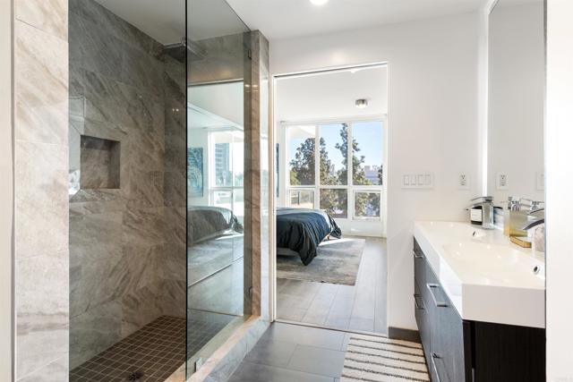 Detail Gallery Image 42 of 56 For 510 1st Ave #402,  San Diego,  CA 92101 - 4 Beds | 4 Baths