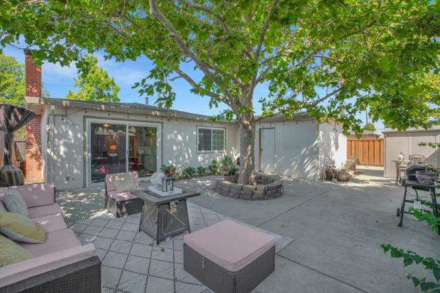 1909 Crestwood Drive, Antioch CA: https://media.crmls.org/mediaz/7a8a80d0-a63c-4688-a141-ed359e6a45b9.jpg
