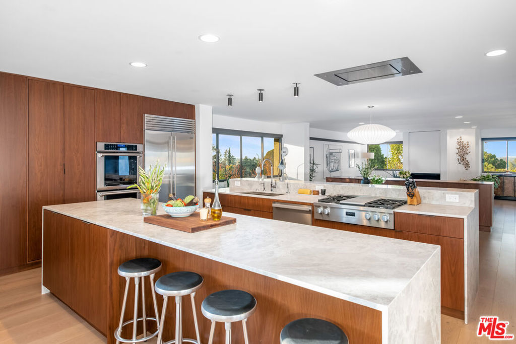 13547 Contour DriveSherman Oaks img 18