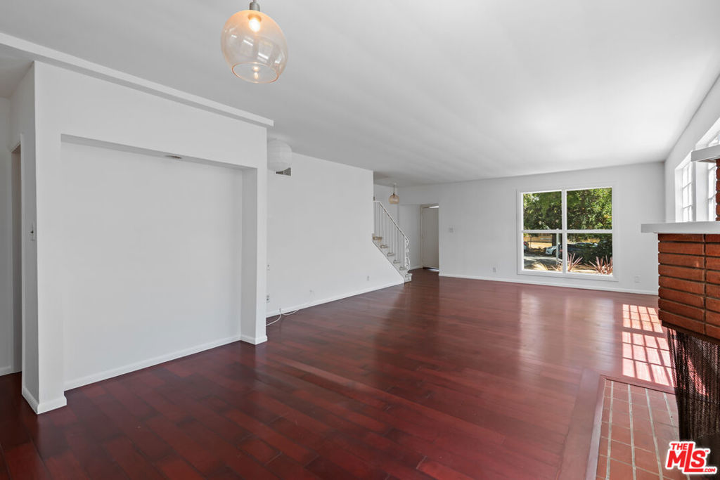 MLS #25587447 image #6