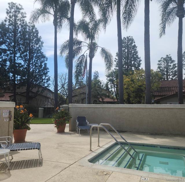 Image 16 of 25 For 4050 Porte De Palmas  26