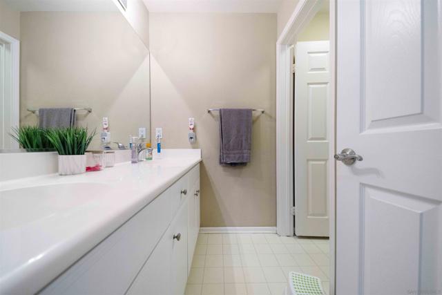 840 Spinnaker Point Terrace, San Diego CA: https://media.crmls.org/mediaz/7a8e7a18-8713-4b62-914f-ac11608c6e01.jpg