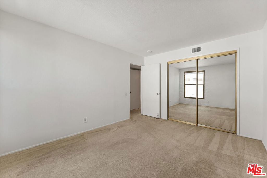 MLS #25600119 image #15