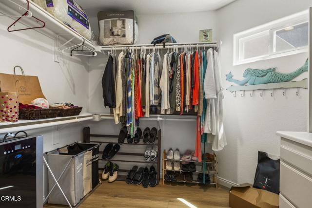 5270 W Wooley Road, Oxnard CA: https://media.crmls.org/mediaz/7a8f2b0c-7fab-4e64-abe4-ddee26ea04fa.jpg