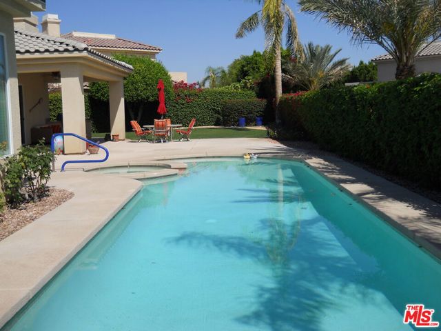 6 Thatcher Court, Rancho Mirage, CA 92270