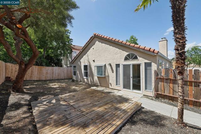 4464 Pampas Cir, Antioch CA: https://media.crmls.org/mediaz/7a907958-277e-4245-906d-695f7491f041.jpg