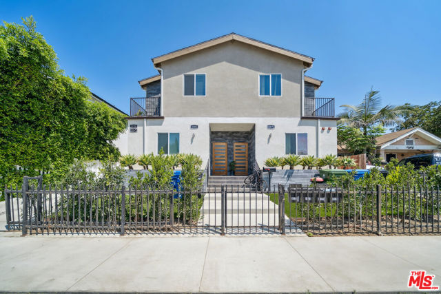 1121 Browning Boulevard, Los Angeles CA: https://media.crmls.org/mediaz/7a912a62-226f-45dc-8210-541a7b9dd732.jpg