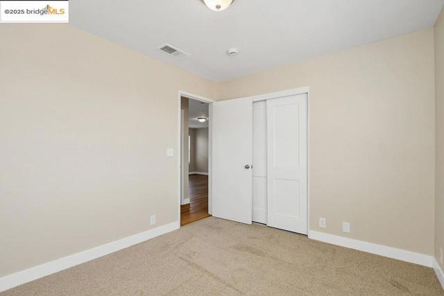 10500 Creekside Circle, Oakland CA: https://media.crmls.org/mediaz/7a91975c-d0e1-4560-8945-e110ae18353a.jpg