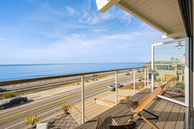 1571 San Elijo Ave, Cardiff by the Sea CA: https://media.crmls.org/mediaz/7a92ba33-4567-400e-87bc-8639dc4cd714.jpg