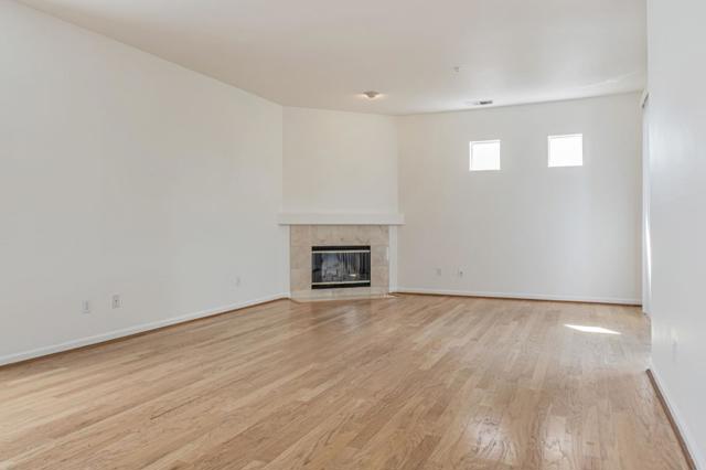2561 Park Boulevard, Palo Alto CA: https://media.crmls.org/mediaz/7a92c37a-6def-4cd3-bd80-7b27578f8891.jpg