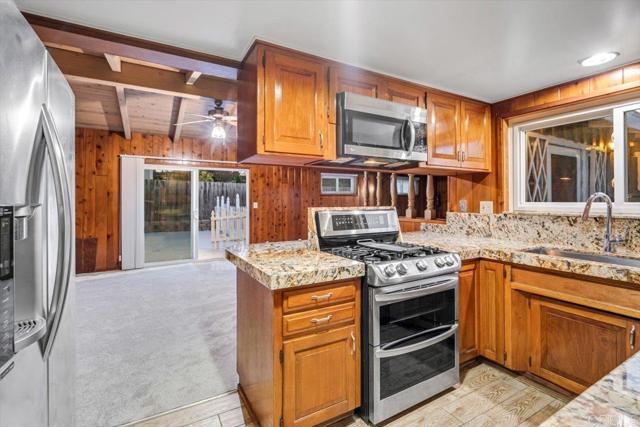 Image 21 of 49 For 8123 Palm Street