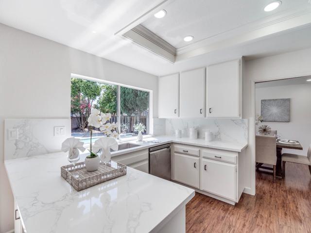 7160 Harvard Place, Gilroy CA: https://media.crmls.org/mediaz/7a9624db-71f4-4390-992c-40bf8ebc708d.jpg