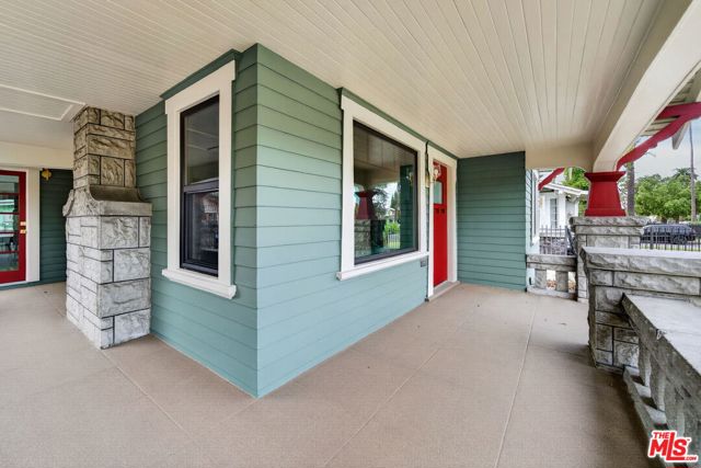 1588 West 49th Street photo 5