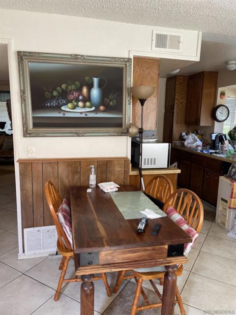 7483 Tooma, San Diego CA: https://media.crmls.org/mediaz/7a96e062-9235-4cdb-a7b4-c28525407323.jpg