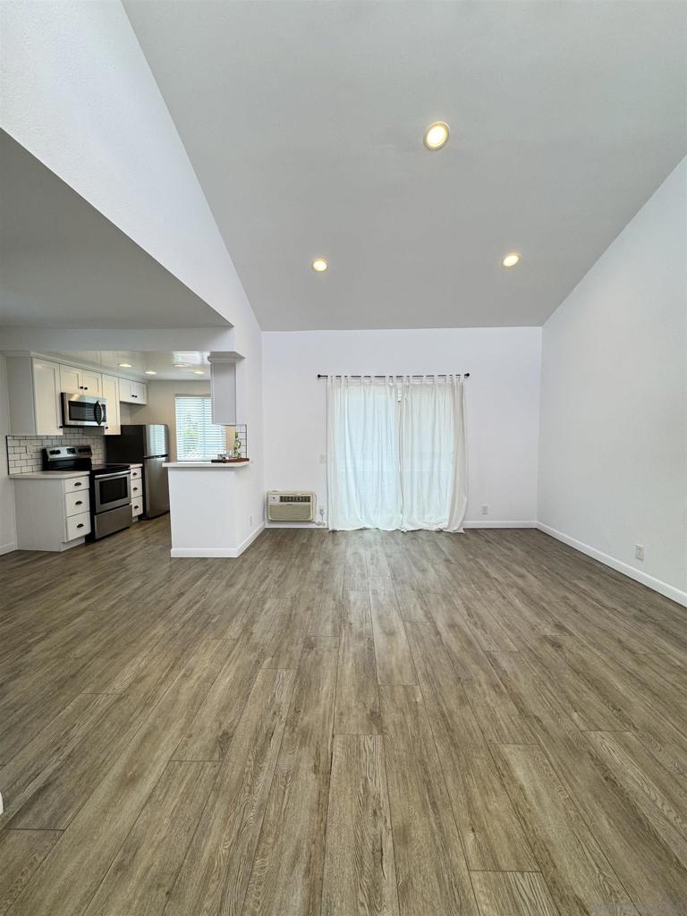 4659 Texas St - photo 5