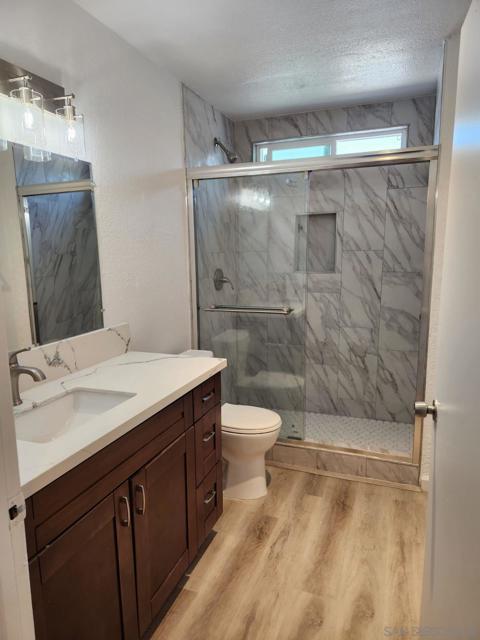 5341 Rex Avenue, Unit 4, San Diego CA: https://media.crmls.org/mediaz/7a98d8a9-a226-4d62-b327-4fe60183a6c8.jpg