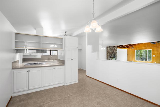 9265 Overton Ave, San Diego CA: https://media.crmls.org/mediaz/7a996b16-724d-469a-8350-d60c7c329f93.jpg