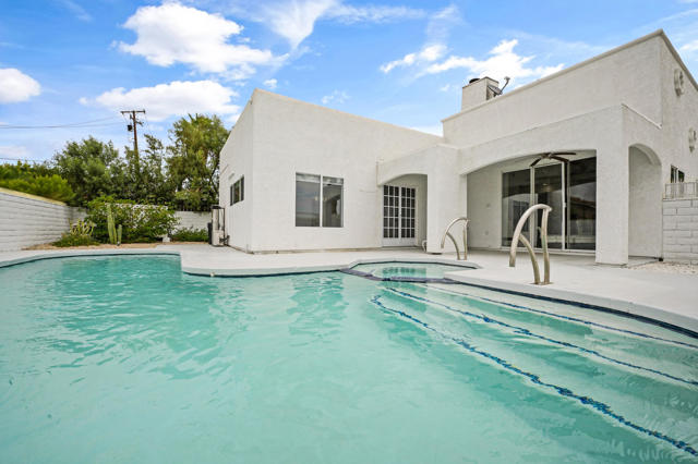10341 Palm Drive, Desert Hot Springs CA: https://media.crmls.org/mediaz/7a99c00e-0530-461a-a5e8-d8aee1753952.jpg