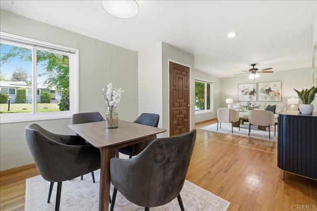 Detail Gallery Image 4 of 28 For 387 Girard Way, Vista,  CA 92084 - 3 Beds | 2 Baths