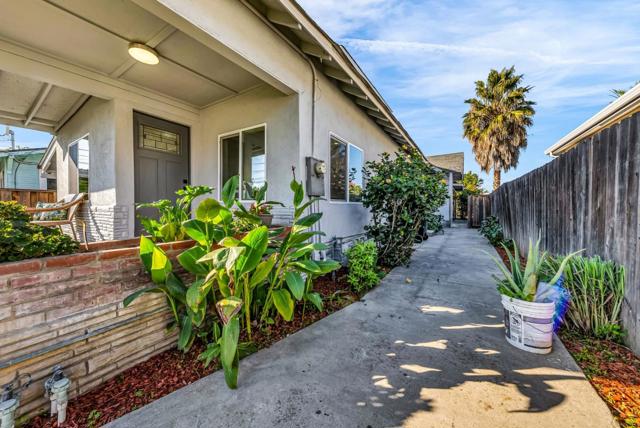 1539 E San Fernando Street, San Jose CA: https://media.crmls.org/mediaz/7a99e245-7844-40af-8f1d-bf22f9cf6a3b.jpg