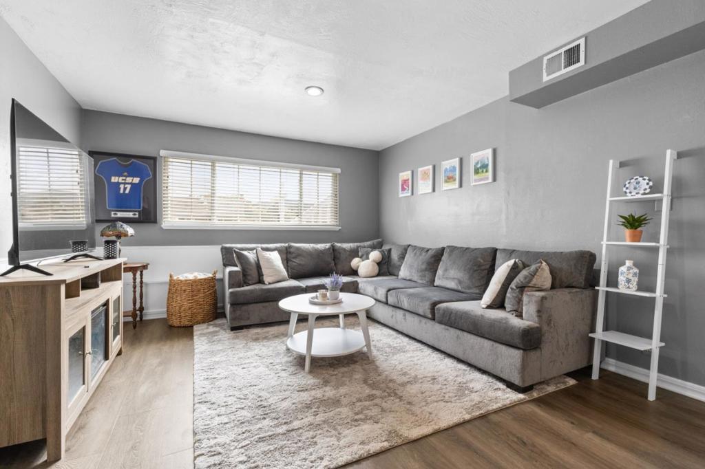 7A9A662C 6528 4F29 98A8 Ea845Bcb2471 1048 Banyan Way, Pacifica, Ca 94044 &Lt;Span Style='BackgroundColor:transparent;Padding:0Px;'&Gt; &Lt;Small&Gt; &Lt;I&Gt; &Lt;/I&Gt; &Lt;/Small&Gt;&Lt;/Span&Gt;