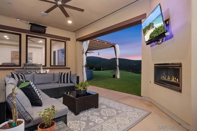 Image 38 of 49 For 3881 Rancho Summit Dr
