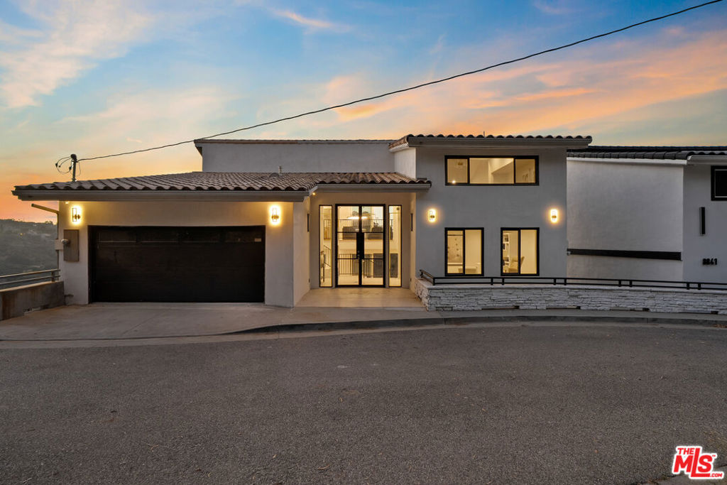 8045 Bulwer Drive — Contemporary