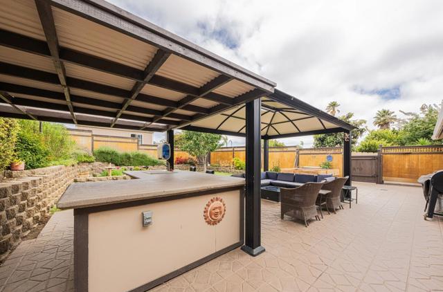 260 Paul Avenue, Salinas CA: https://media.crmls.org/mediaz/7a9ca761-9d1c-49f1-b3c1-15d8d1707d54.jpg
