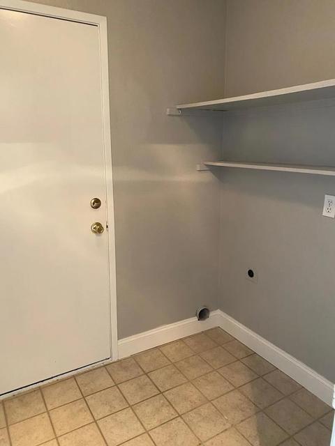 Image 7 of 24 For 259 West Fallbrook Avenue