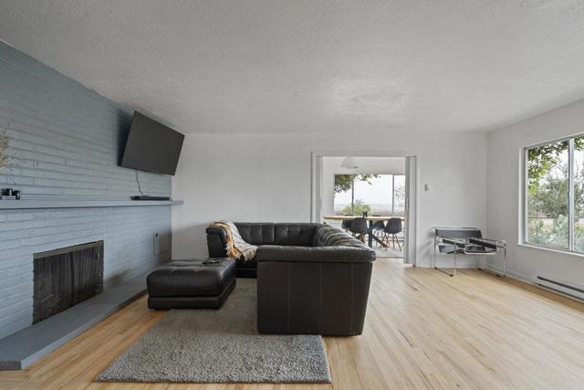 43002 Arroyo Seco Road, Soledad CA: https://media.crmls.org/mediaz/7a9d519d-a0fd-4a09-834b-e194b54f6c54.jpg