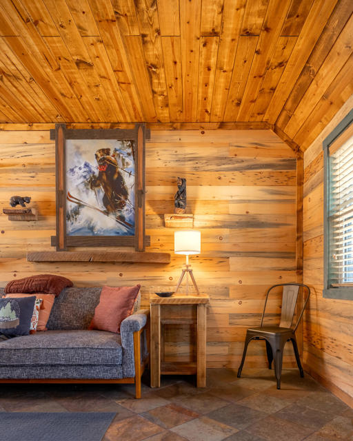 40114 Esterly Lane, Big Bear CA: https://media.crmls.org/mediaz/7a9f8848-ffc0-41f9-8cf7-6665d73b3fed.jpg