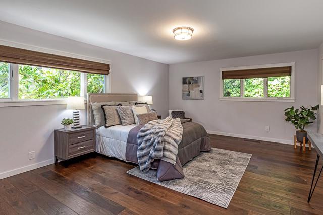 13250 Skyline Boulevard, Woodside CA: https://media.crmls.org/mediaz/7aa04a57-697c-4ced-8ac5-731d2c8e3813.jpg