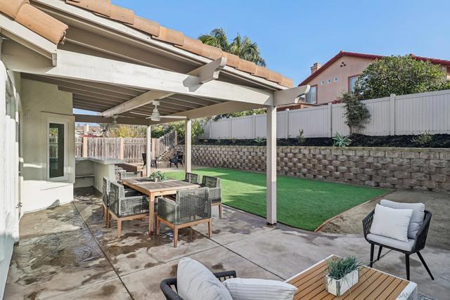 664 Crescent Dr, Chula Vista CA: https://media.crmls.org/mediaz/7aa0c61f-7533-4b1a-bd45-497d997f5699.jpg