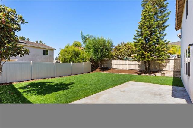 817 Avenida Codorniz, San Marcos CA: https://media.crmls.org/mediaz/7aa0d92c-efe2-42f5-a0a3-f410d08b59ee.jpg