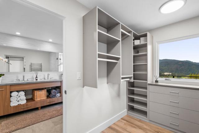 17808 Tourney Road, Los Gatos CA: https://media.crmls.org/mediaz/7aa14030-72fc-4245-9a1b-5e998077ca1c.jpg