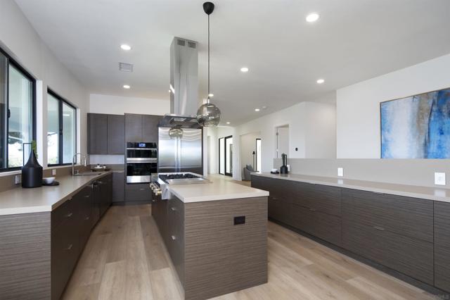 1561 La Plaza, San Marcos CA: https://media.crmls.org/mediaz/7aa20a10-fa65-4caf-bb67-b543f4781ed3.jpg