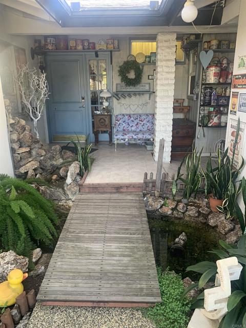 Detail Gallery Image 12 of 58 For 1637 Oak Hill, Escondido,  CA 92027 - 3 Beds | 2 Baths