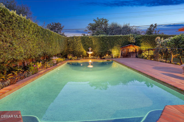 1469 Kirk Avenue, Thousand Oaks CA: https://media.crmls.org/mediaz/7aa58706-2a38-4d47-9e82-17bfce9c1d0b.jpg