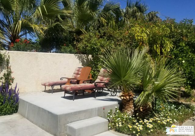 3116 E Via Escuela, Palm Springs CA: https://media.crmls.org/mediaz/7aa6f2d0-3f7c-4af8-9160-4cf18b0fc7ad.jpg