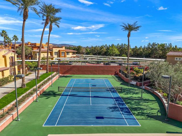 Image 41 of 45 For 52130 Desert Spoon Court