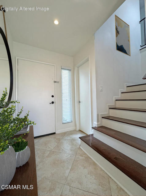 607 Valley Oak Lane, Newbury Park CA: https://media.crmls.org/mediaz/7aaa5322-0f04-4831-a456-3f9cb43e16ba.jpg