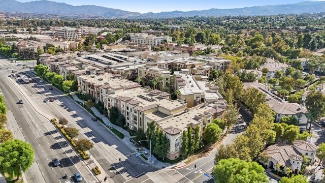 Detail Gallery Image 38 of 44 For 24507 Town Center Drive #7317,  Valencia,  CA 91355 - 2 Beds | 2 Baths