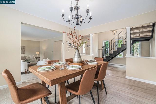3257 Inverness Dr, Walnut Creek CA: https://media.crmls.org/mediaz/7aaaffa6-eaed-4a1d-b6ef-a12eb7a4d760.jpg