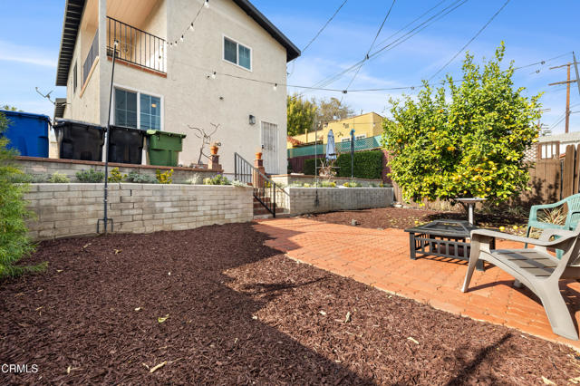 Detail Gallery Image 12 of 16 For 4260 Trent Way, Los Angeles,  CA 90065 - 2 Beds | 1 Baths