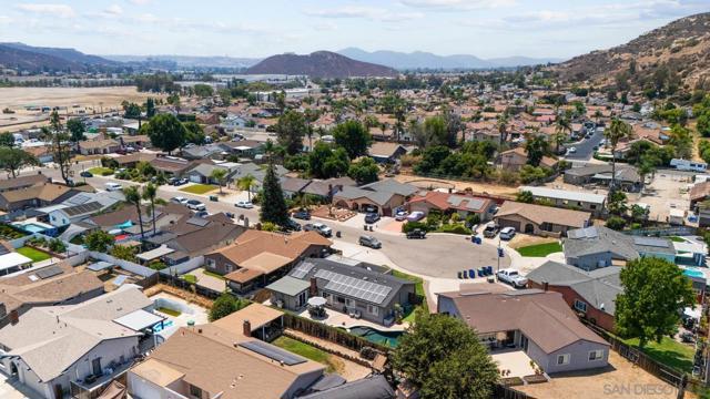 10263 Avenida Real, Lakeside CA: https://media.crmls.org/mediaz/7aac6246-a1a9-4bf5-ba39-91e0e06c7391.jpg