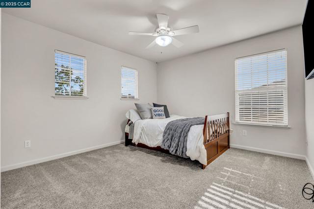 3627 Otter Brook Loop, Discovery Bay CA: https://media.crmls.org/mediaz/7aacc29f-ee1d-43cf-9877-0c2909c1ecf2.jpg